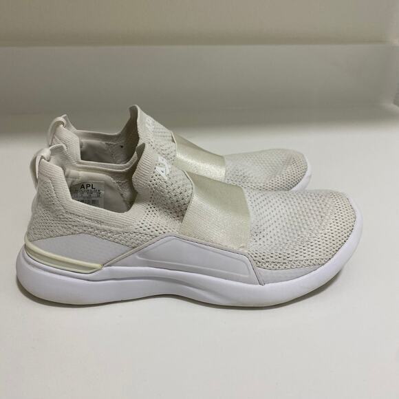 APL TechLoom Bliss White Sneakers Size 7.5 - Picture 3 of 9
